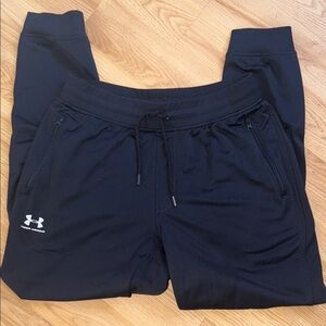 Under Armour Black Athletic Pants Joggers Size Large Coldgear Loose Fit